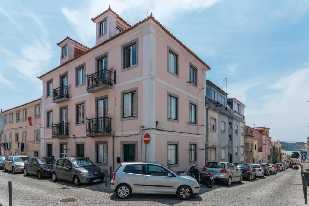 Apartment Beautiful With View Of The Tagus River